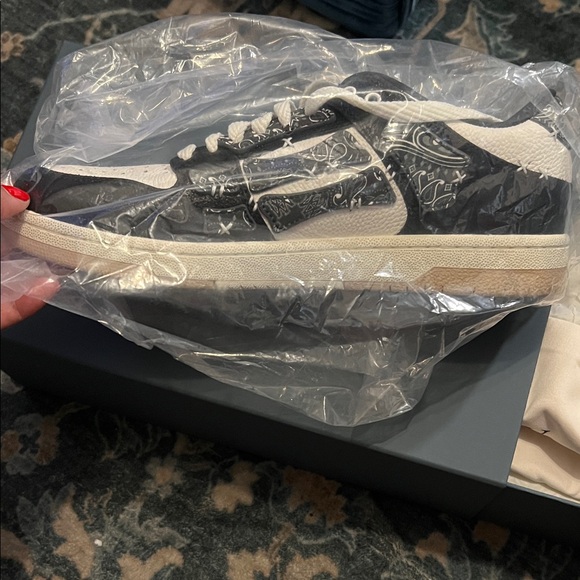 AMIRI Black Bandanna Sneakers - Picture 3 of 6